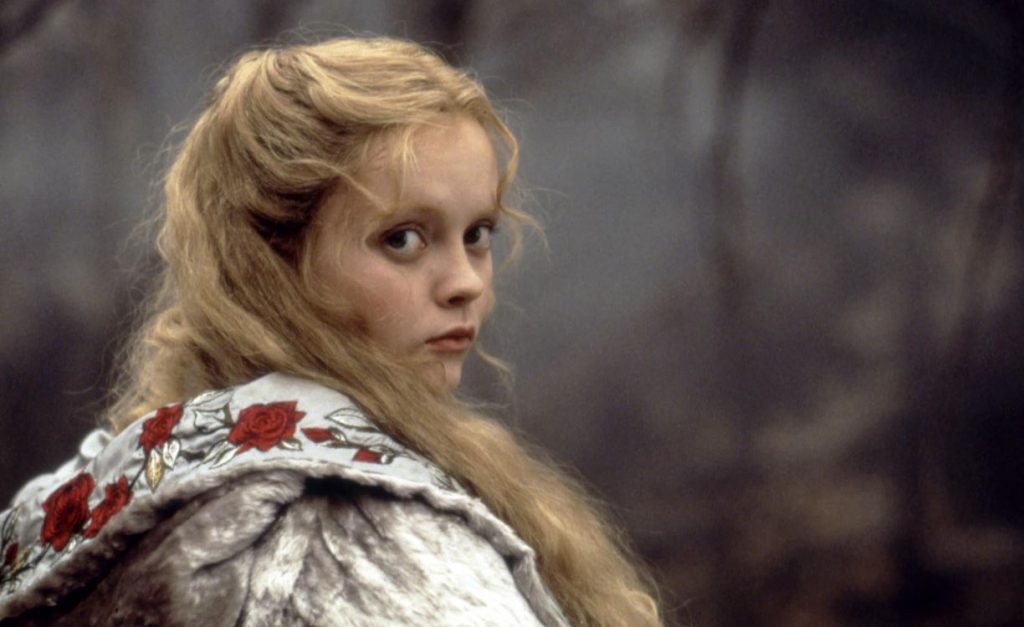 A screenshot from the movie Sleepy Hollow (1999)