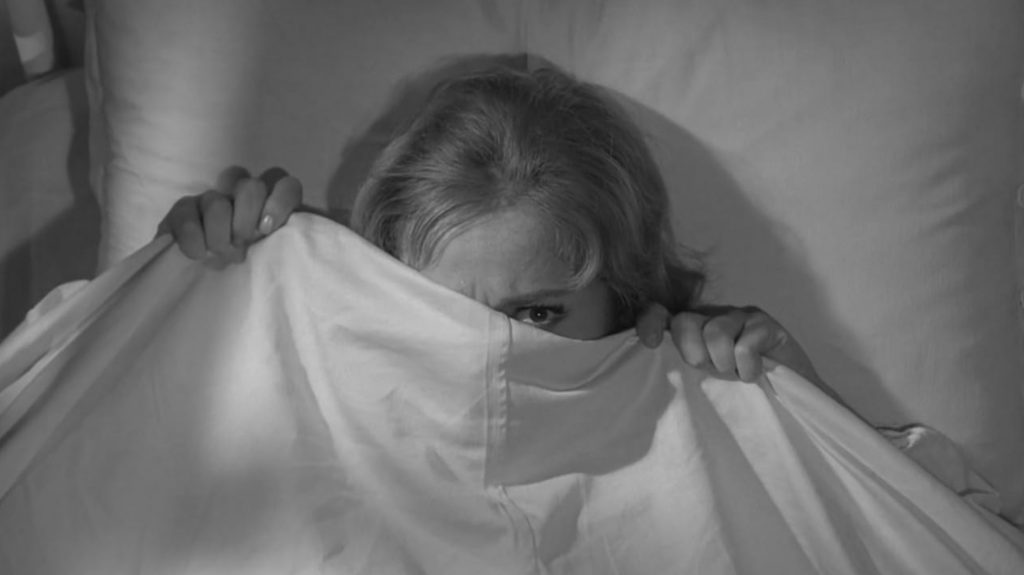 A screenshot from Italian horror The Girl Who Knew Too Much (1973)