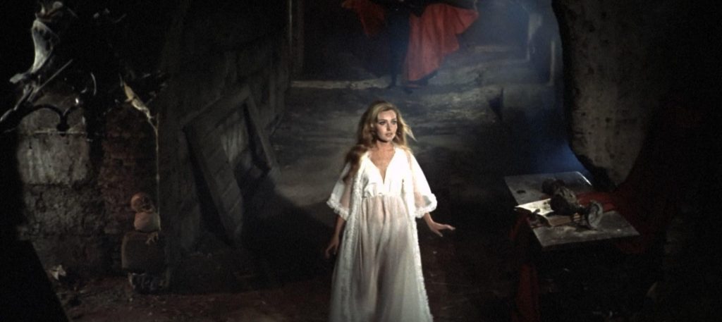 A screenshot from Spanish Fantaterror movie The Mark of the Wolfman (1968)