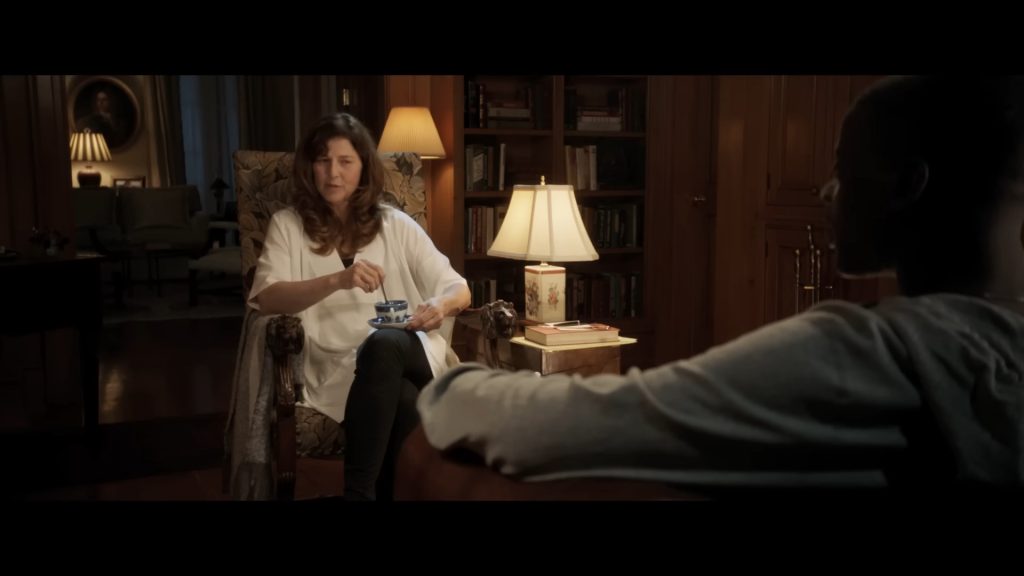 A screenshot from horror movie Get Out (2017)